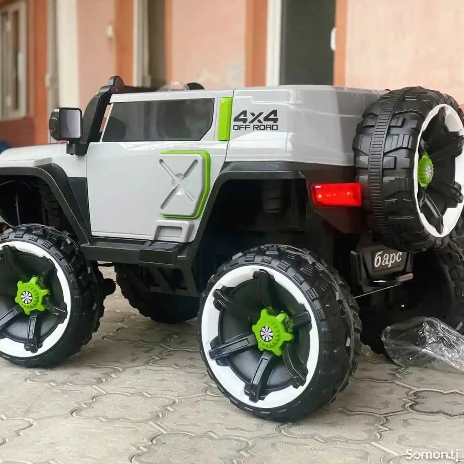 Детский электромобиль Jeep-4