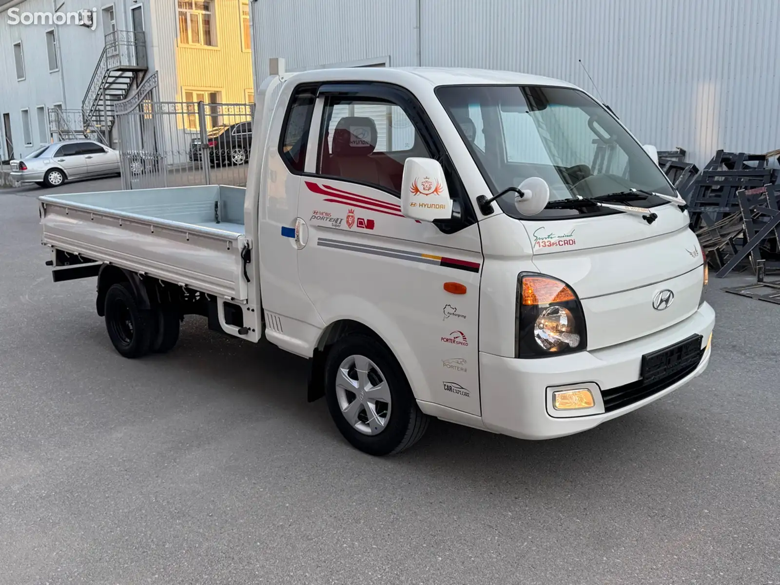 Бортовой автомобиль Hyundai Porter 2, 2014-1