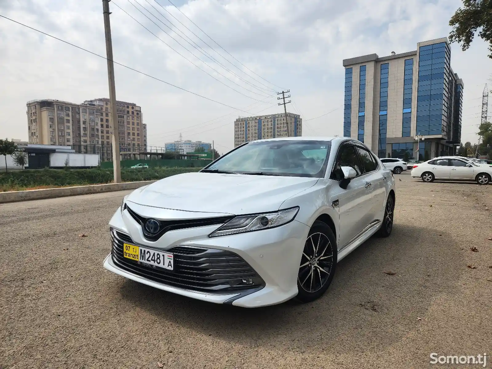 Toyota Camry, 2021-1