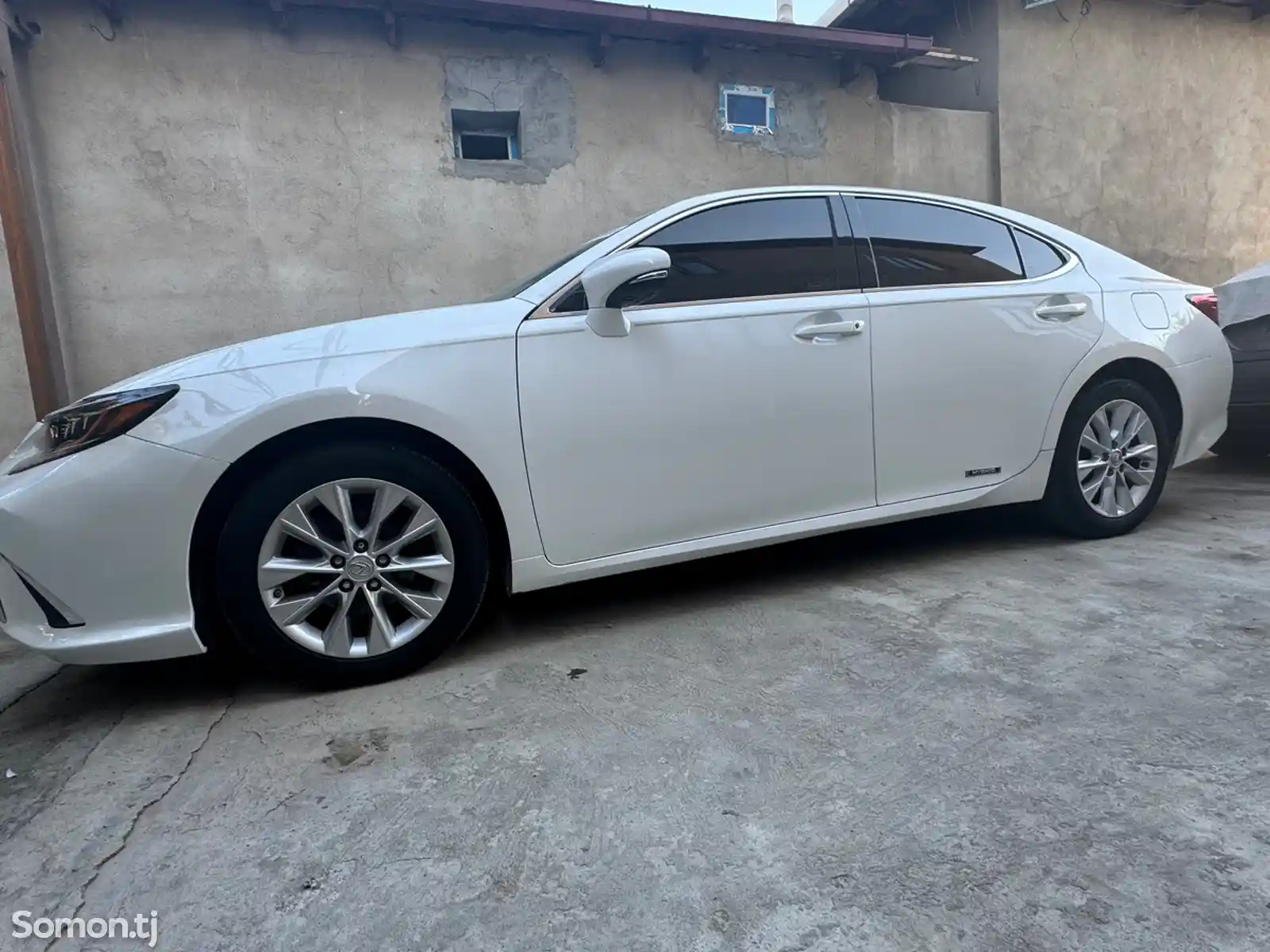 Lexus ES series, 2014-6