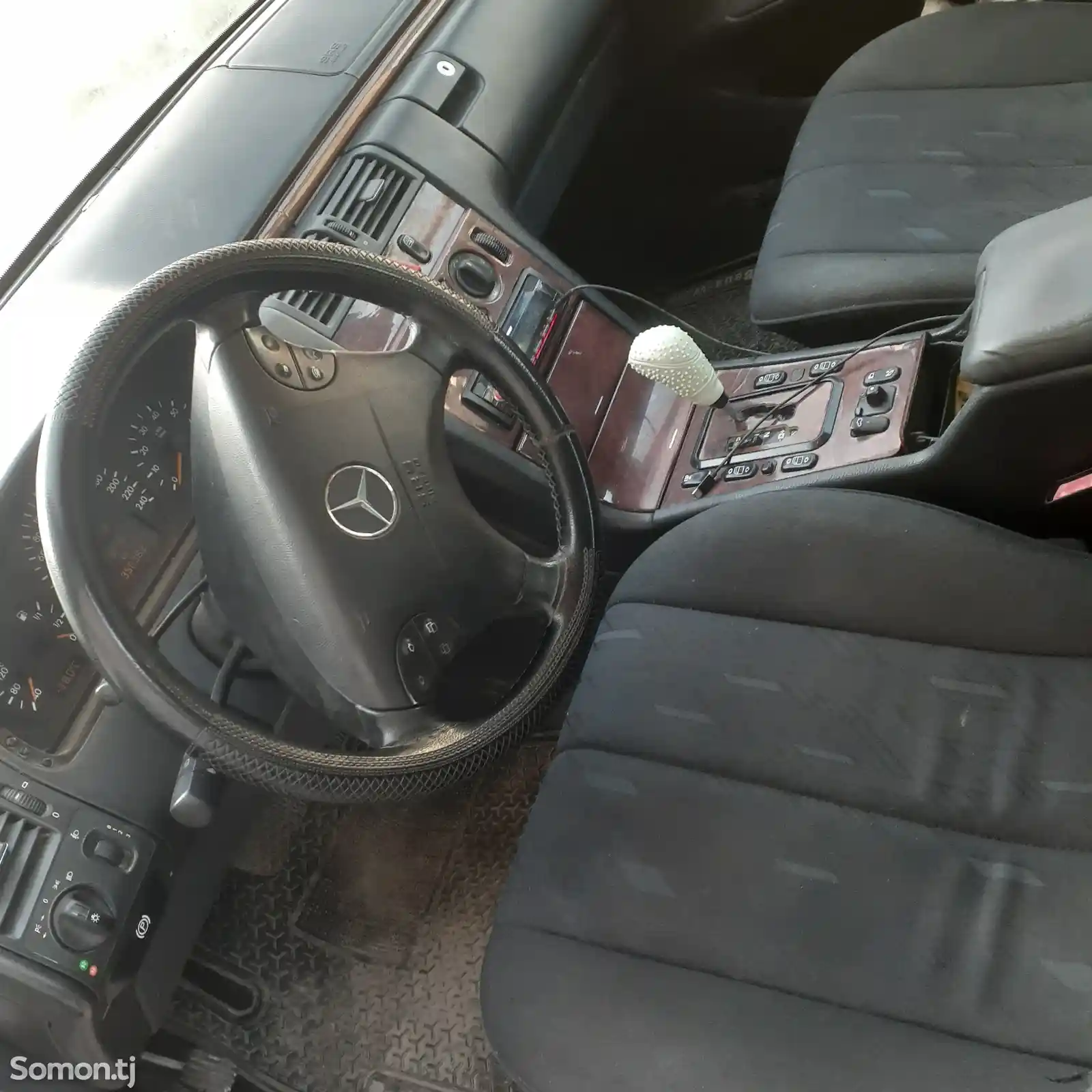 Mercedes-Benz E class, 2000-4