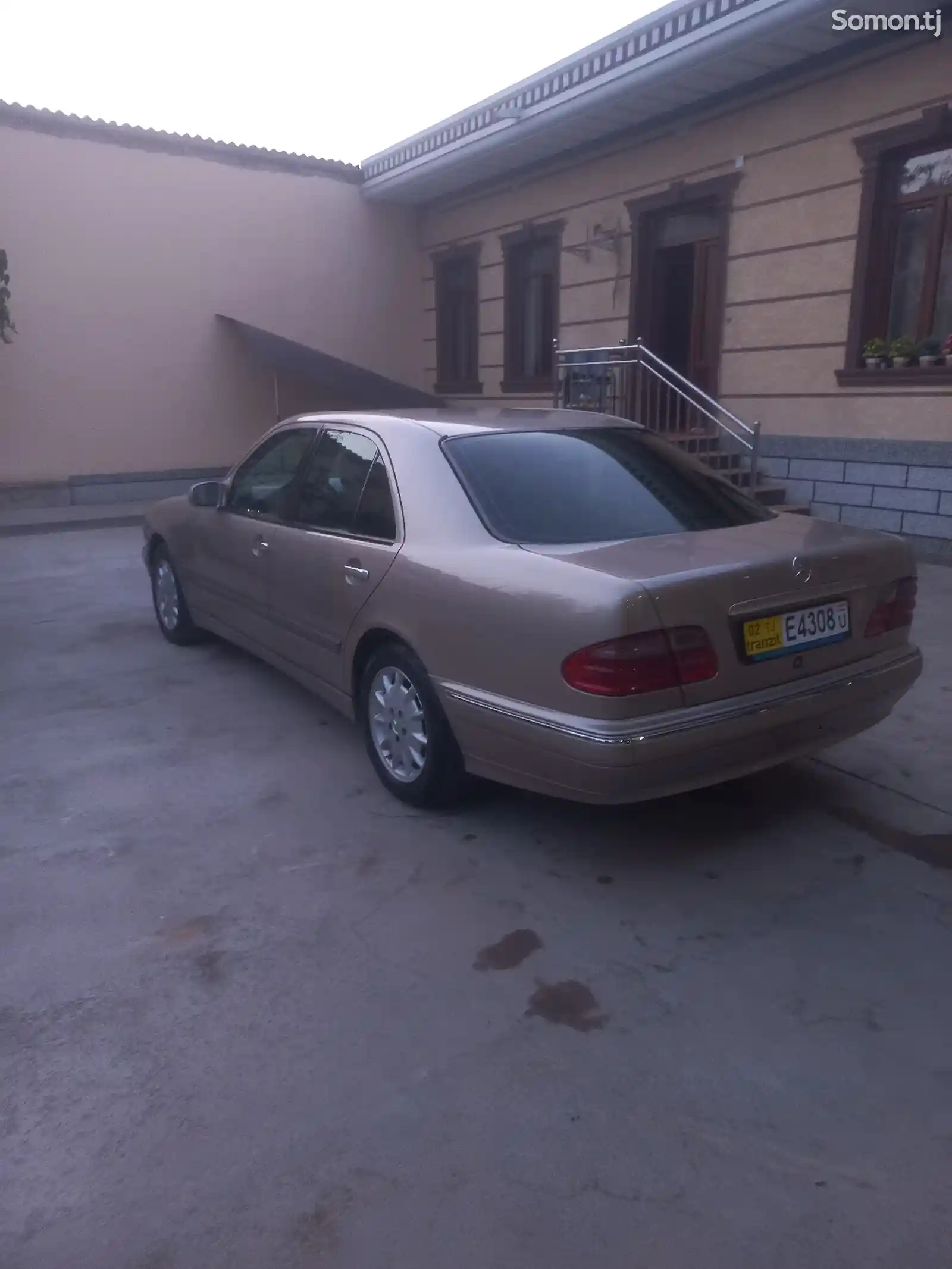 Mercedes-Benz E class, 2001-3