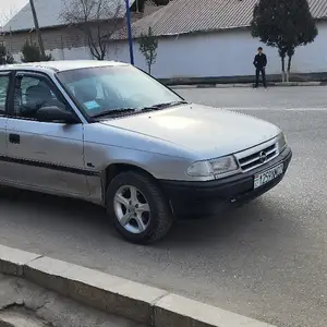 Opel Astra F, 1993