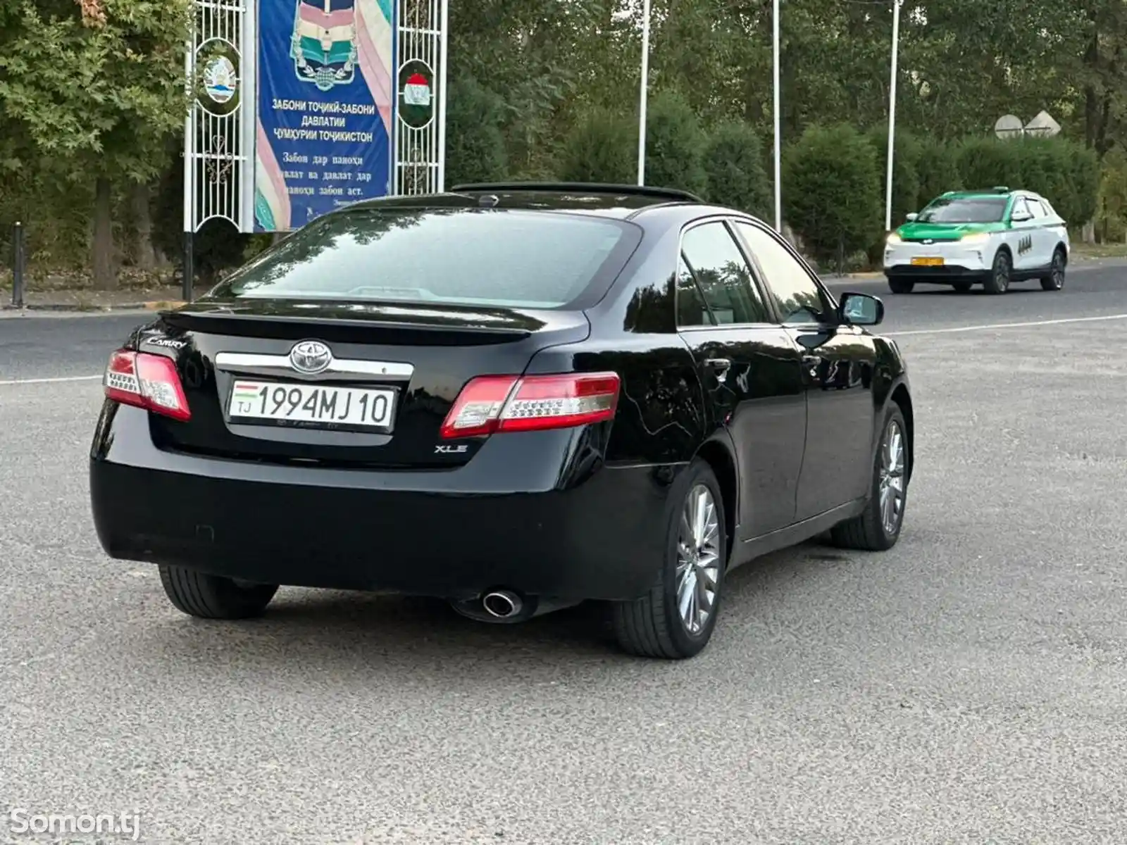 Toyota Camry, 2011-8