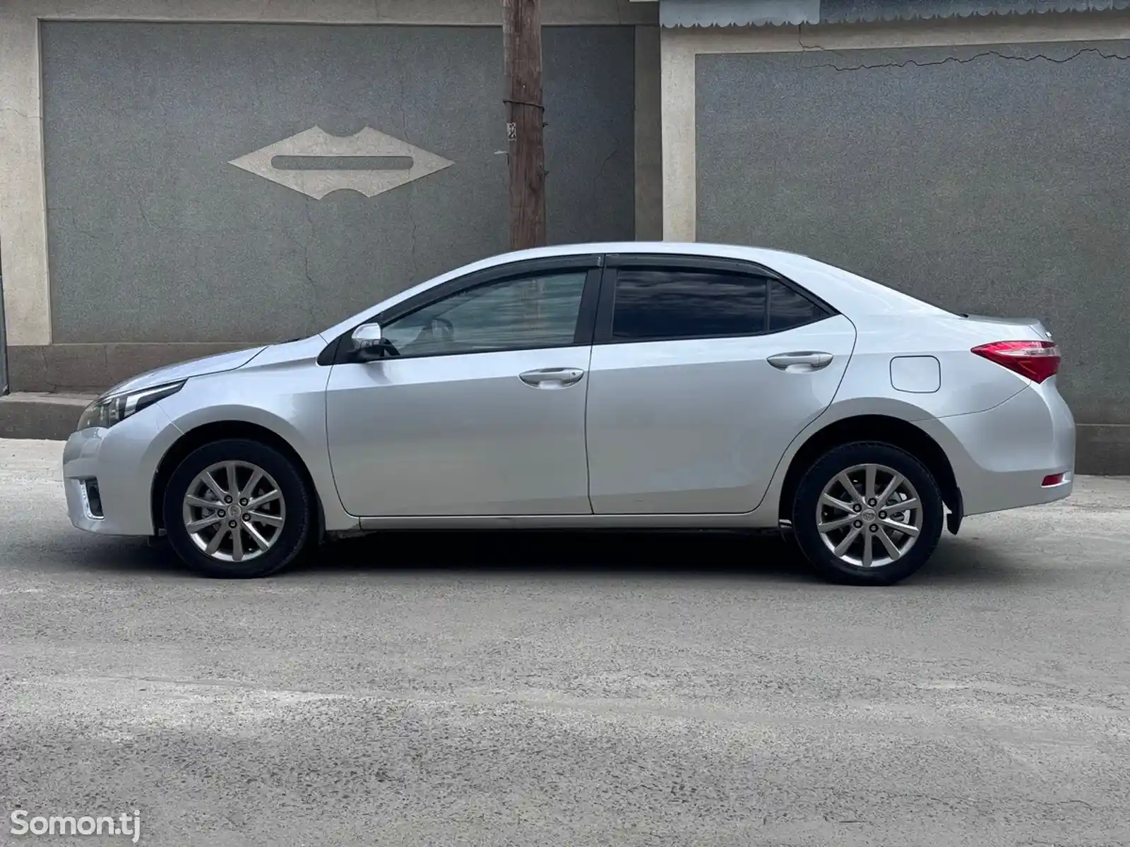 Toyota Corolla, 2014-5