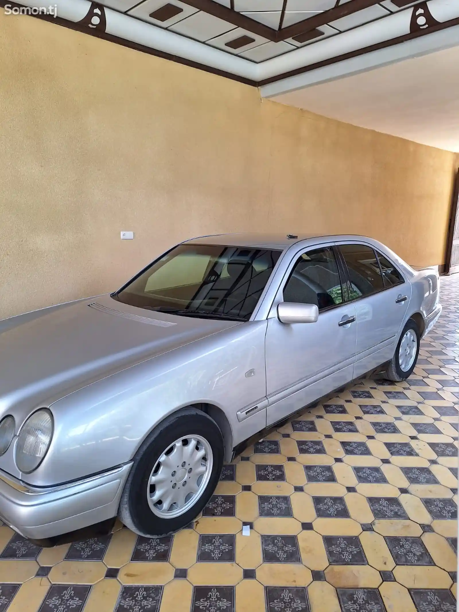 Mercedes-Benz E class, 1997-3