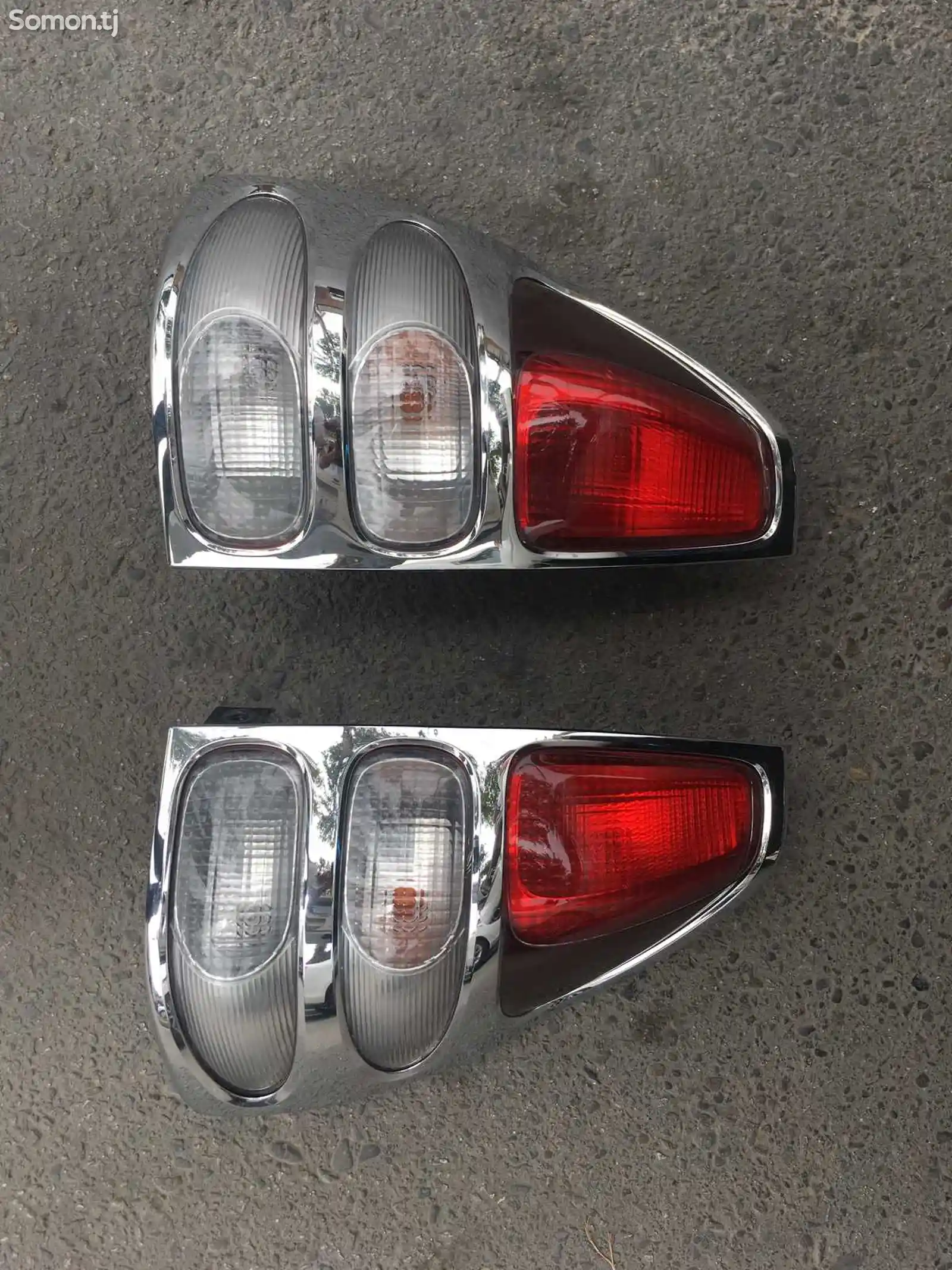 Задние фонари от Toyota Prado 2008-1