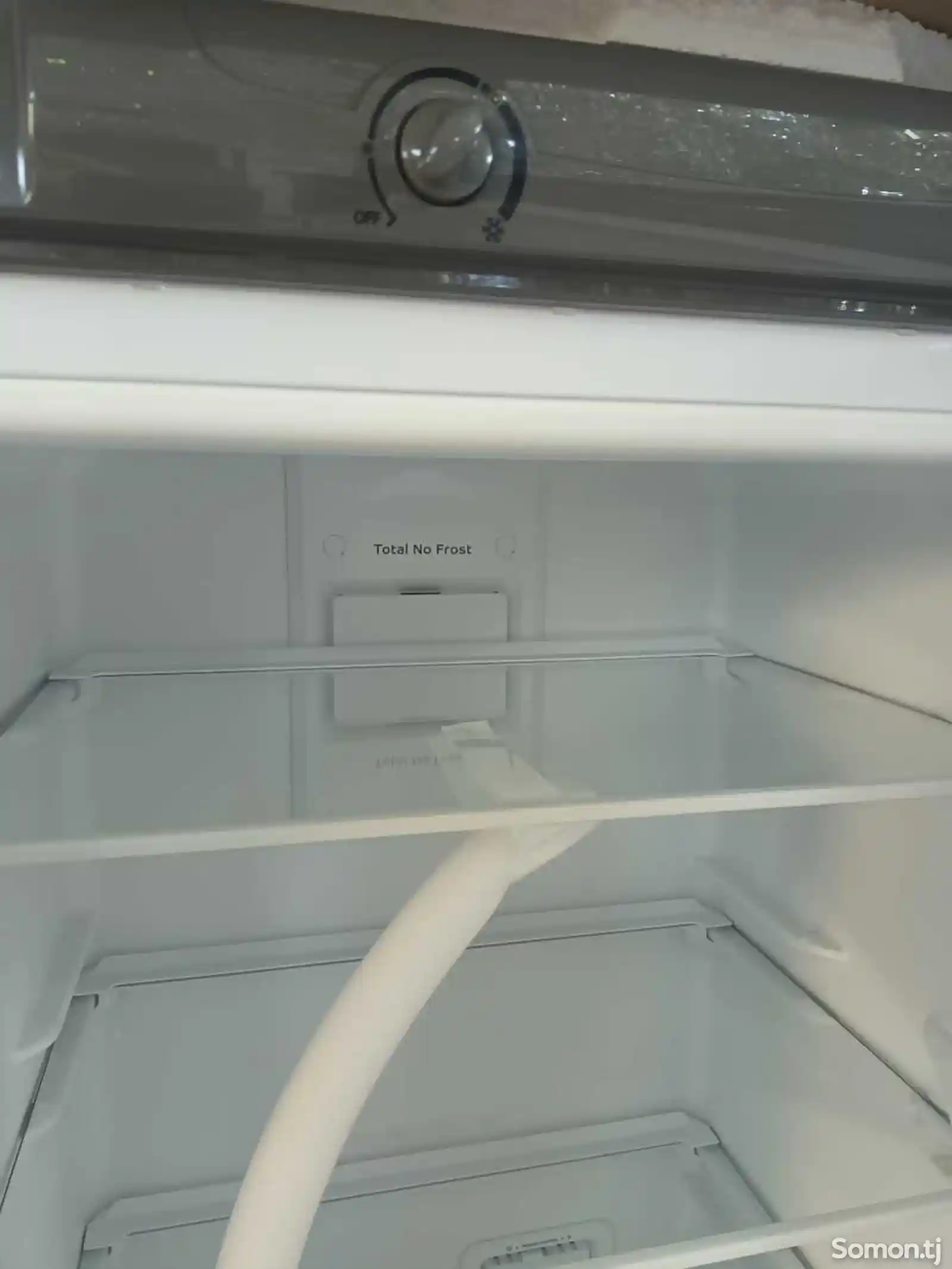 Холодильник Indesit-8