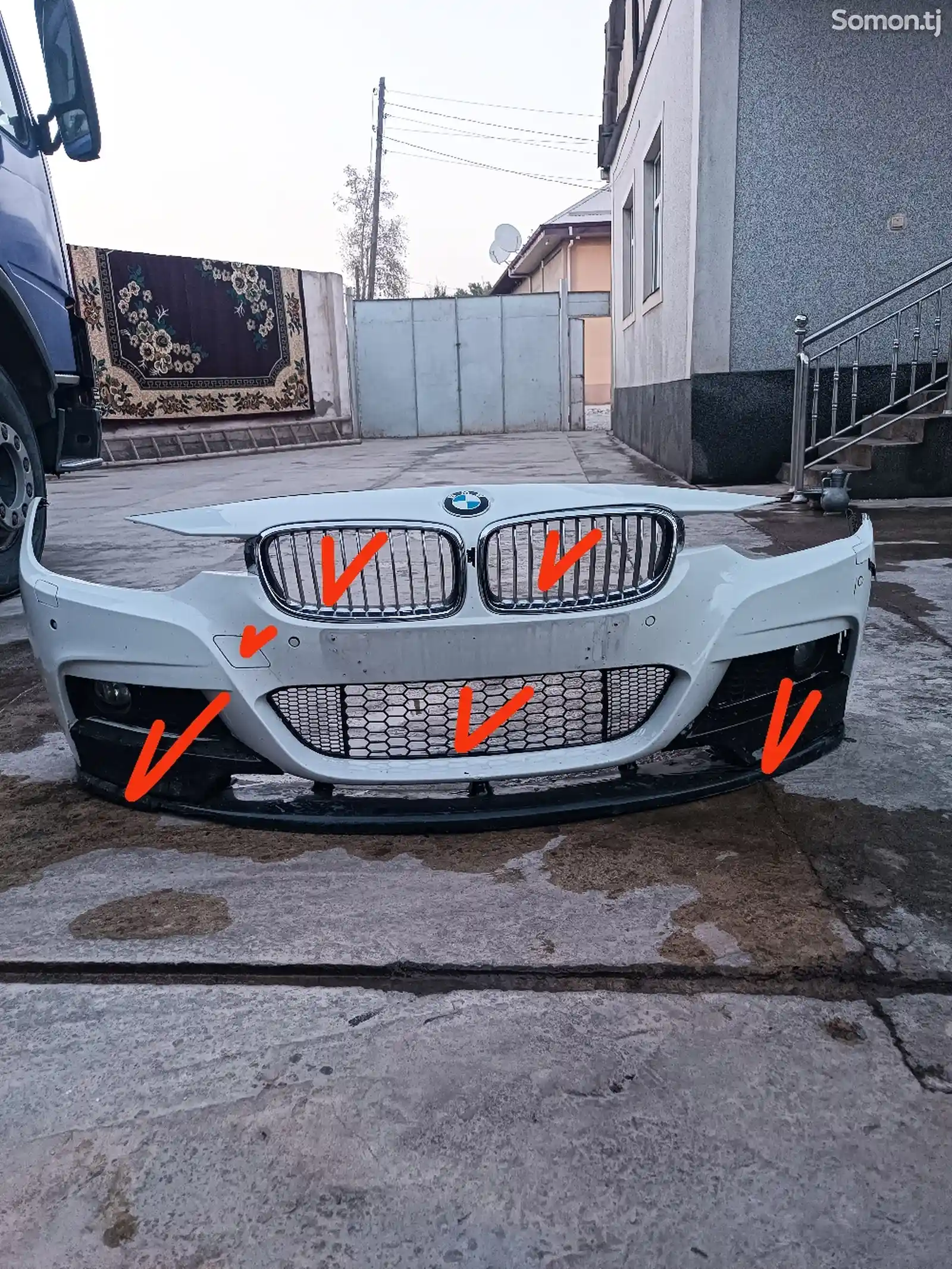 Решетка радиатора на BMW f30-1