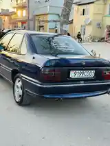 Opel Vectra A, 1995-12