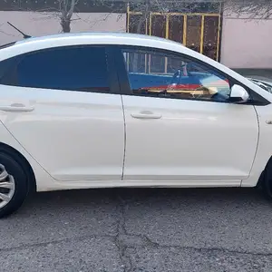 Hyundai Solaris, 2018