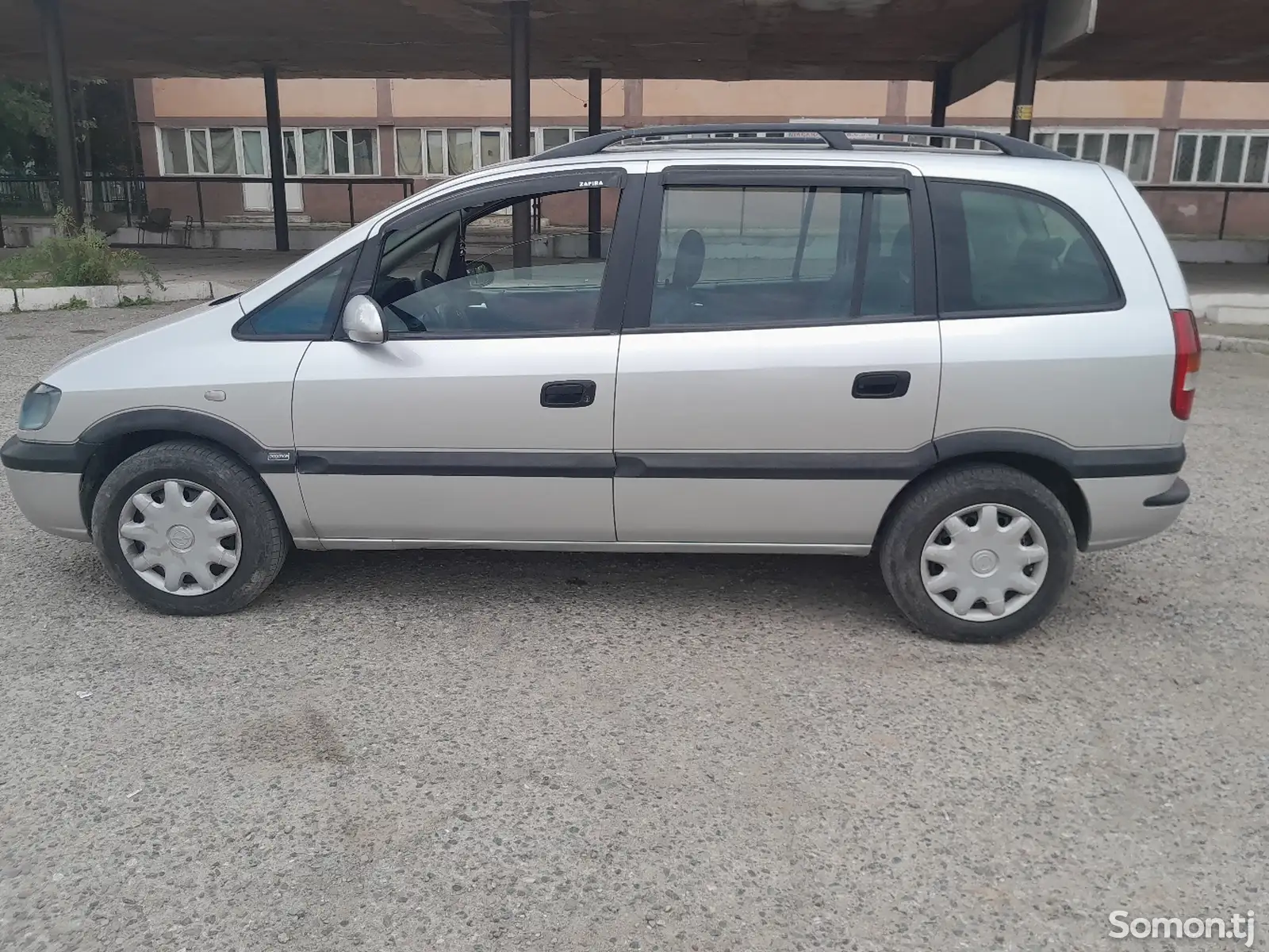 Opel Zafira, 2000-1