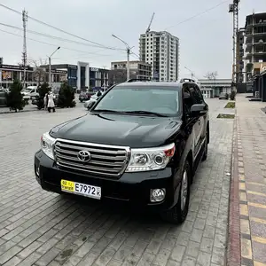 Toyota Land Cruiser, 2014