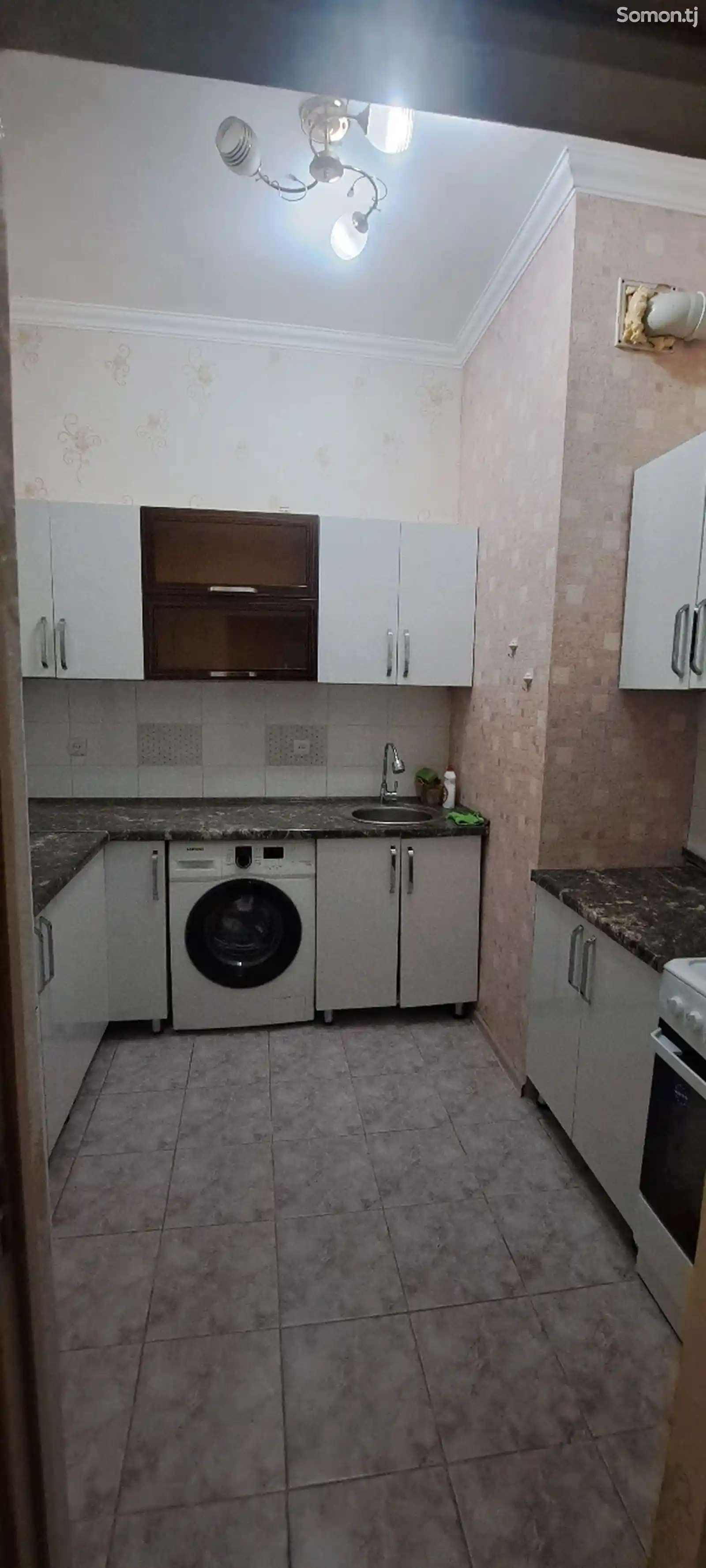 3-комн. квартира, 7 этаж, 55 м², 103 мкр-8