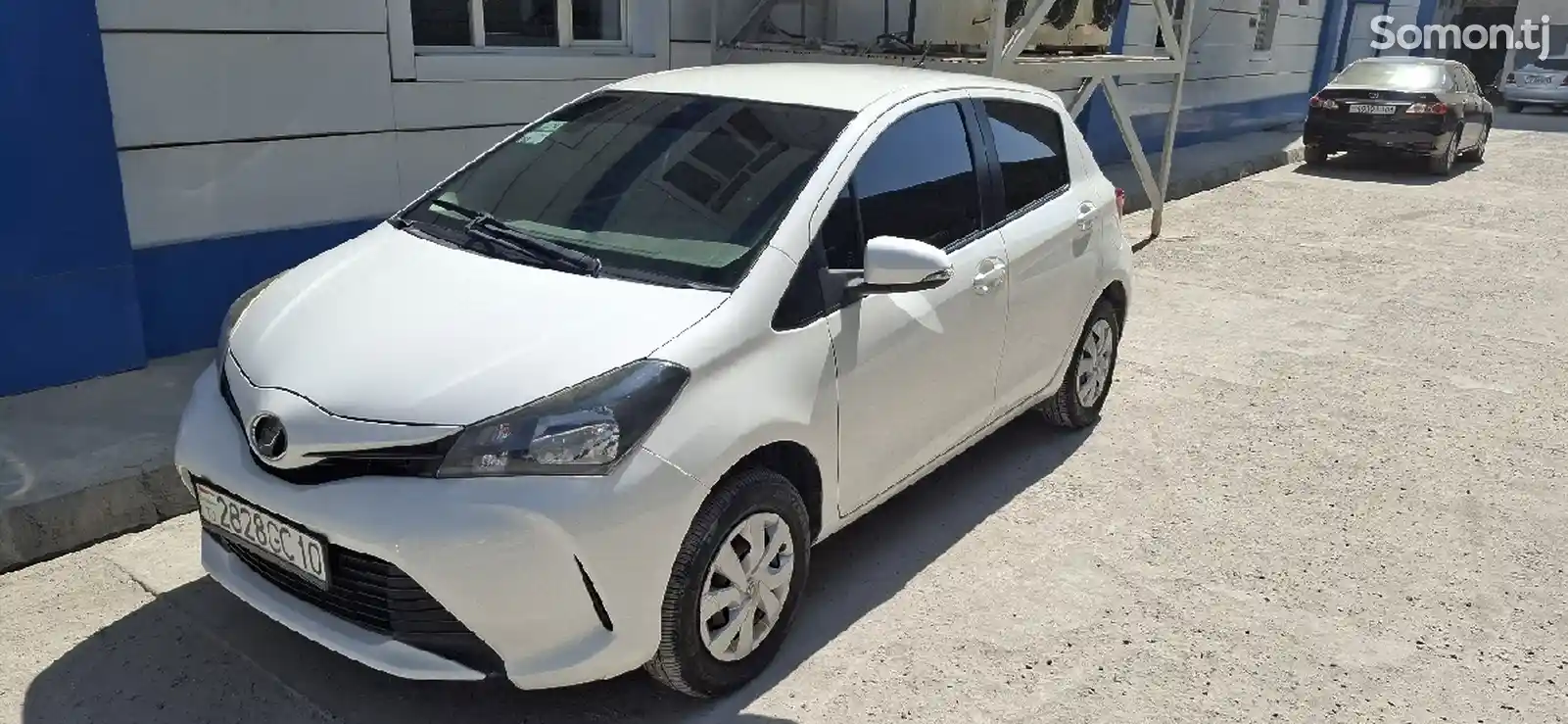 Toyota Vitz, 2015-5