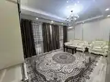 2-комн. квартира, 5 этаж, 85м², Дом Печать-2