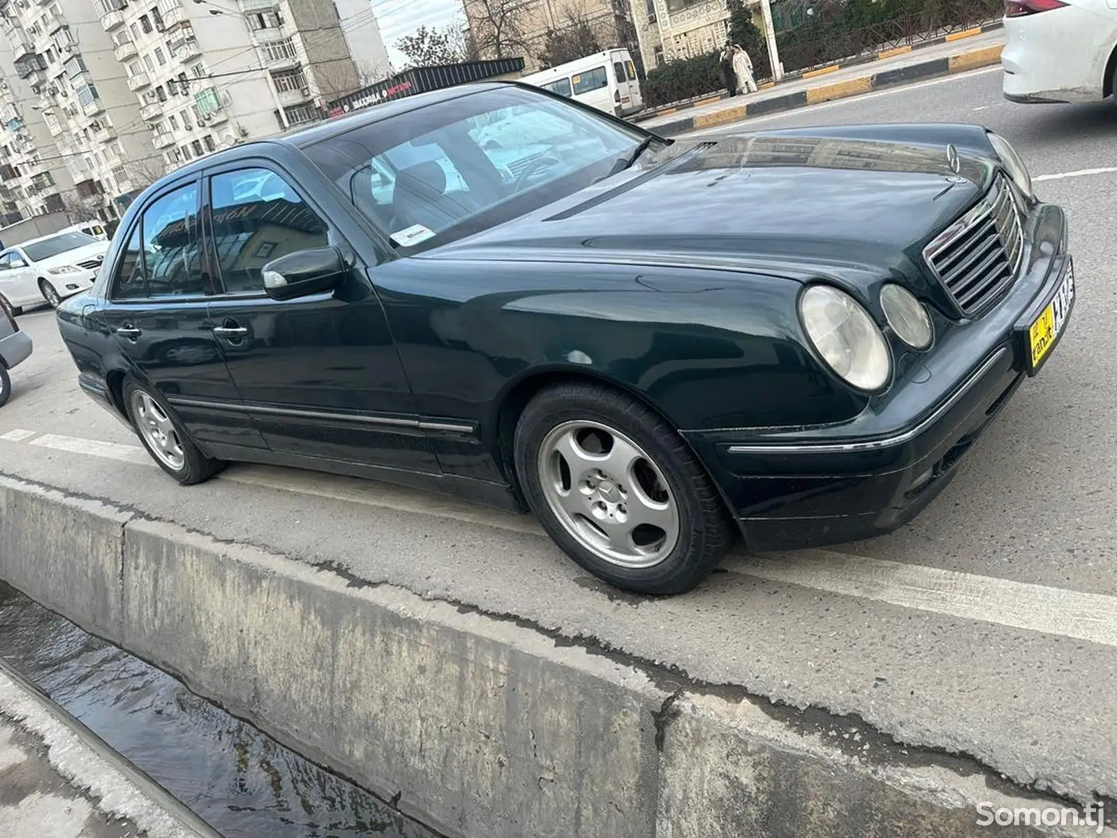 Mercedes-Benz E class, 2001-1