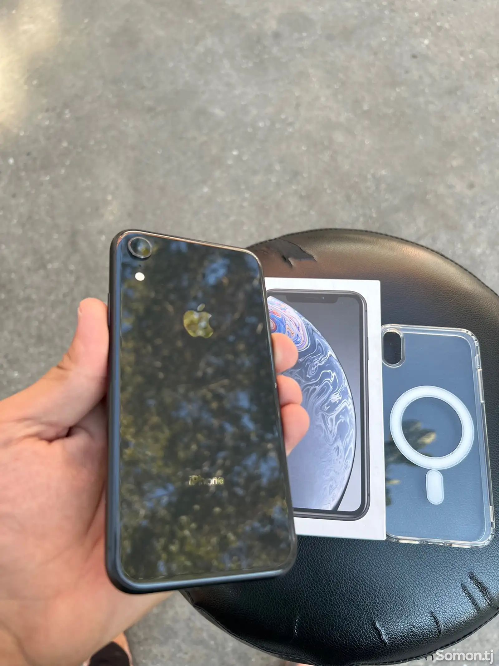 Apple iPhone Xr, 64 gb, Black-1