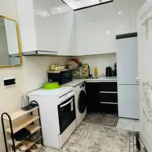 2-комн. квартира, 4 этаж, 51м², Шохмансур