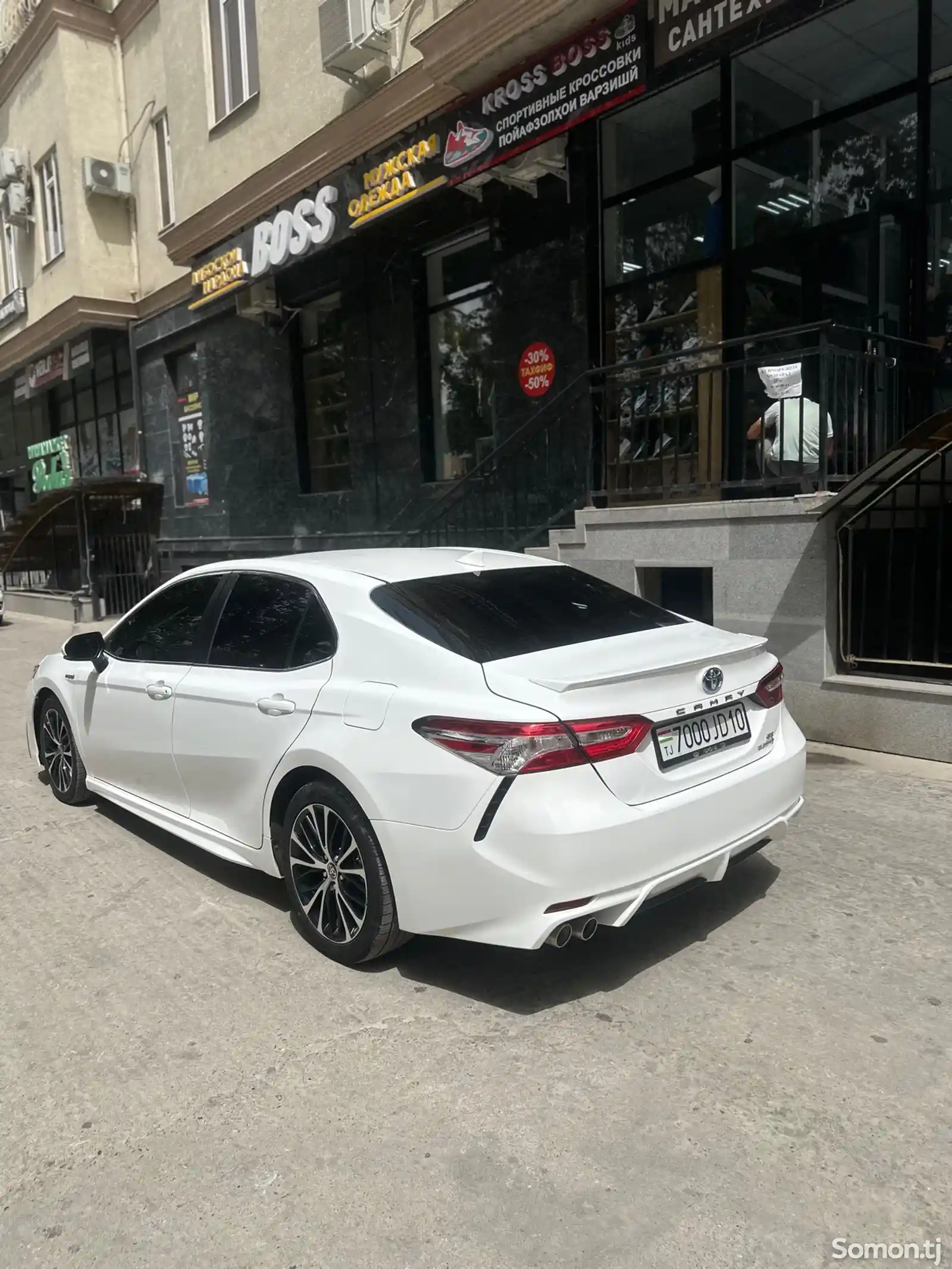 Toyota Camry, 2021-3