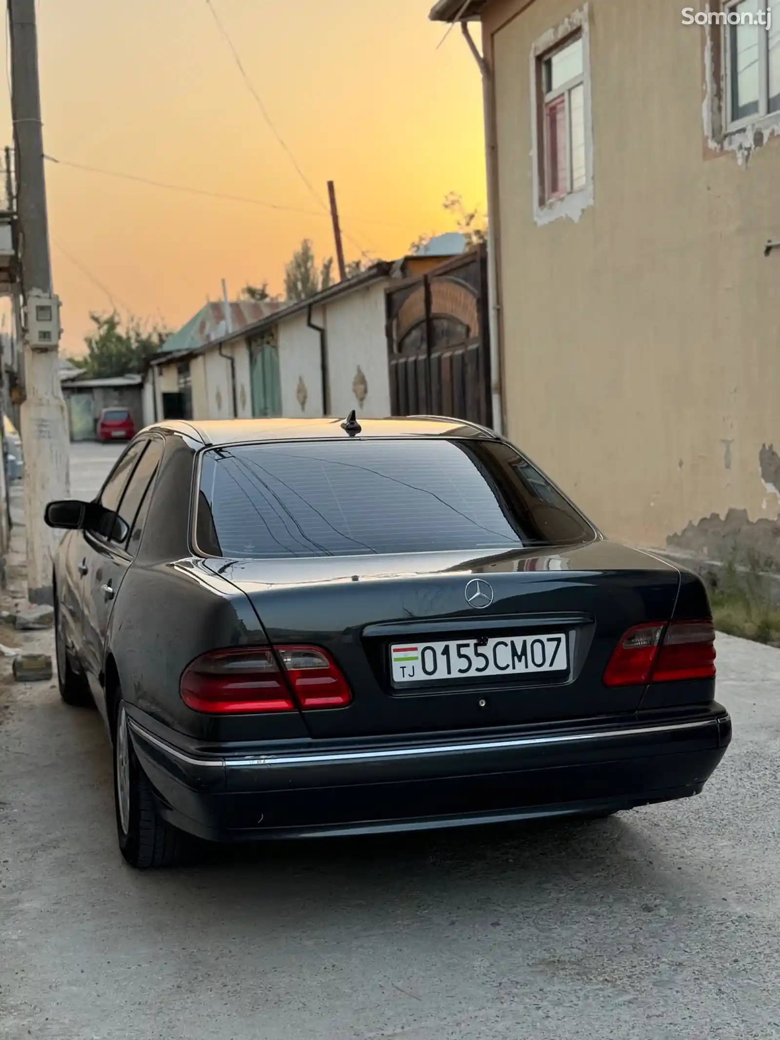 Mercedes-Benz E class, 2000-1