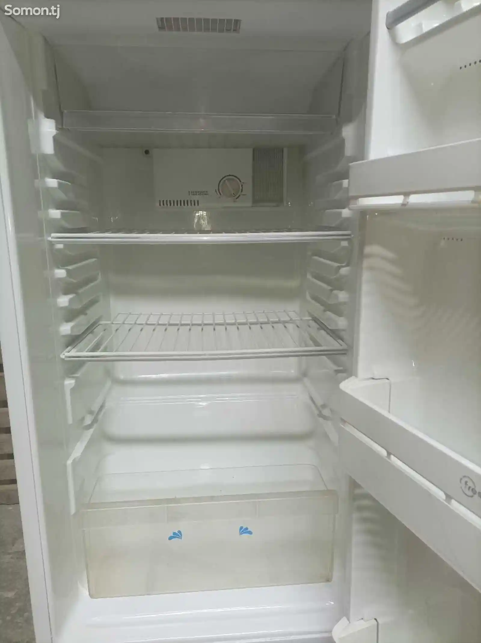 Холодильник Daewoo No Frost-3