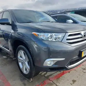 Toyota Highlander, 2012