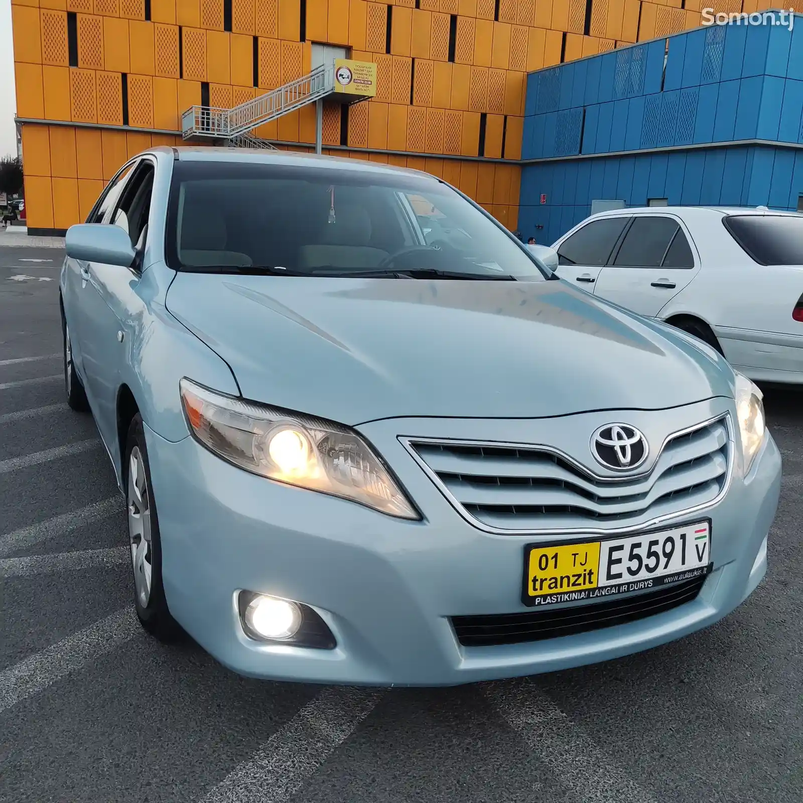 Toyota Camry, 2010-5