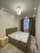 3-комн. квартира, 11 этаж, 82 м², Молодежный-4