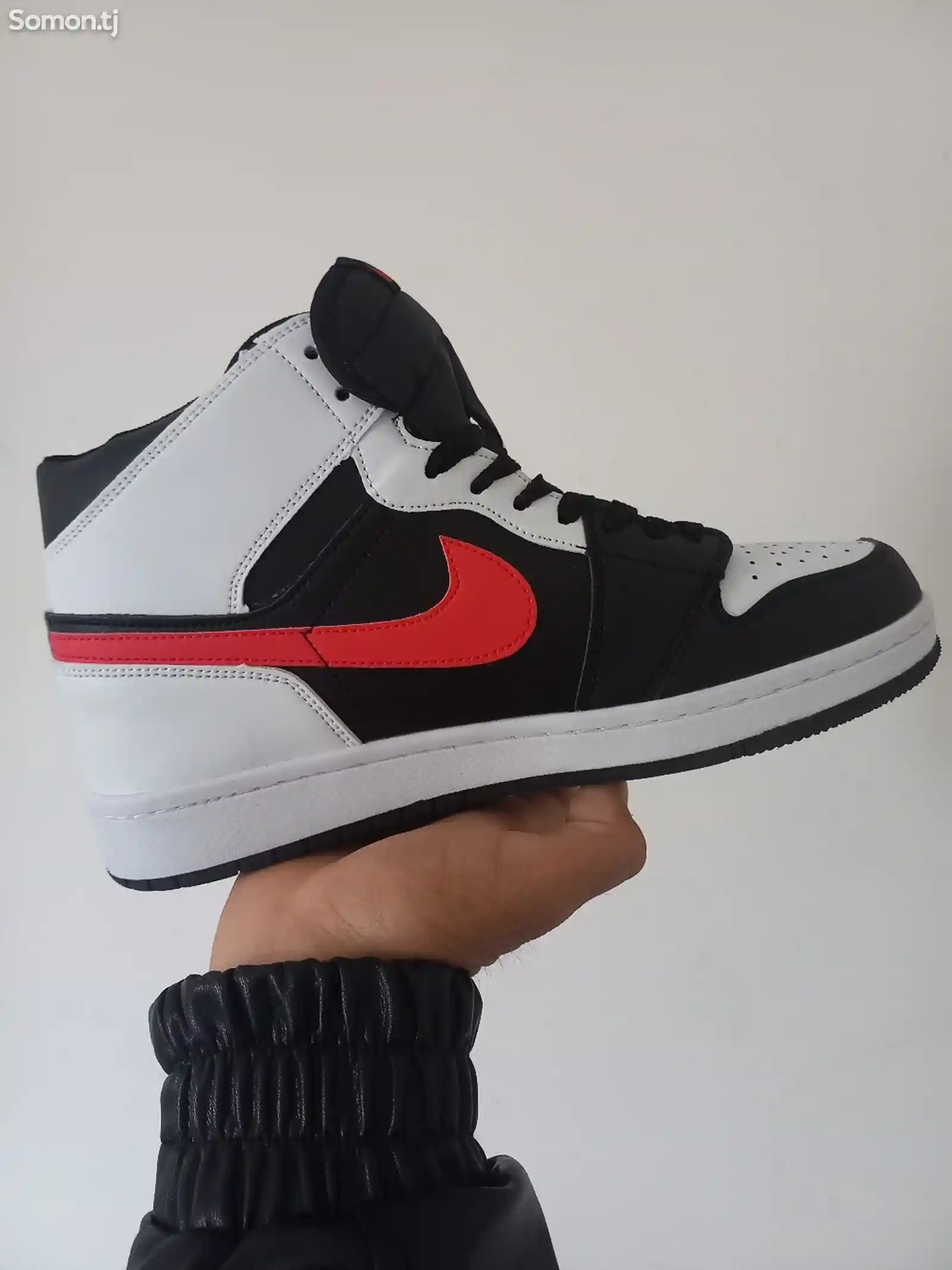 Кроссовки Nike Air Jordan-2