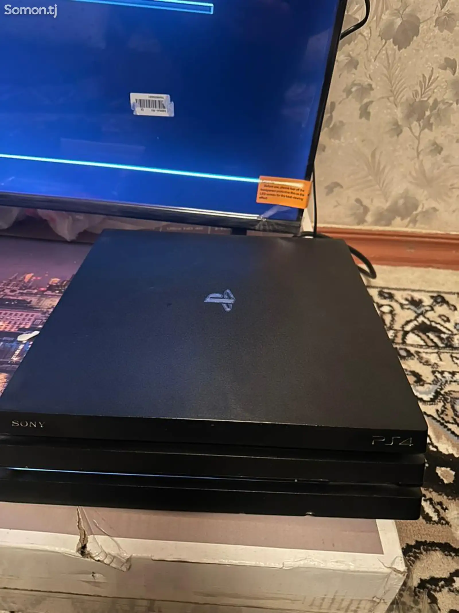 Игровая приставка Sony PlayStation 4-1