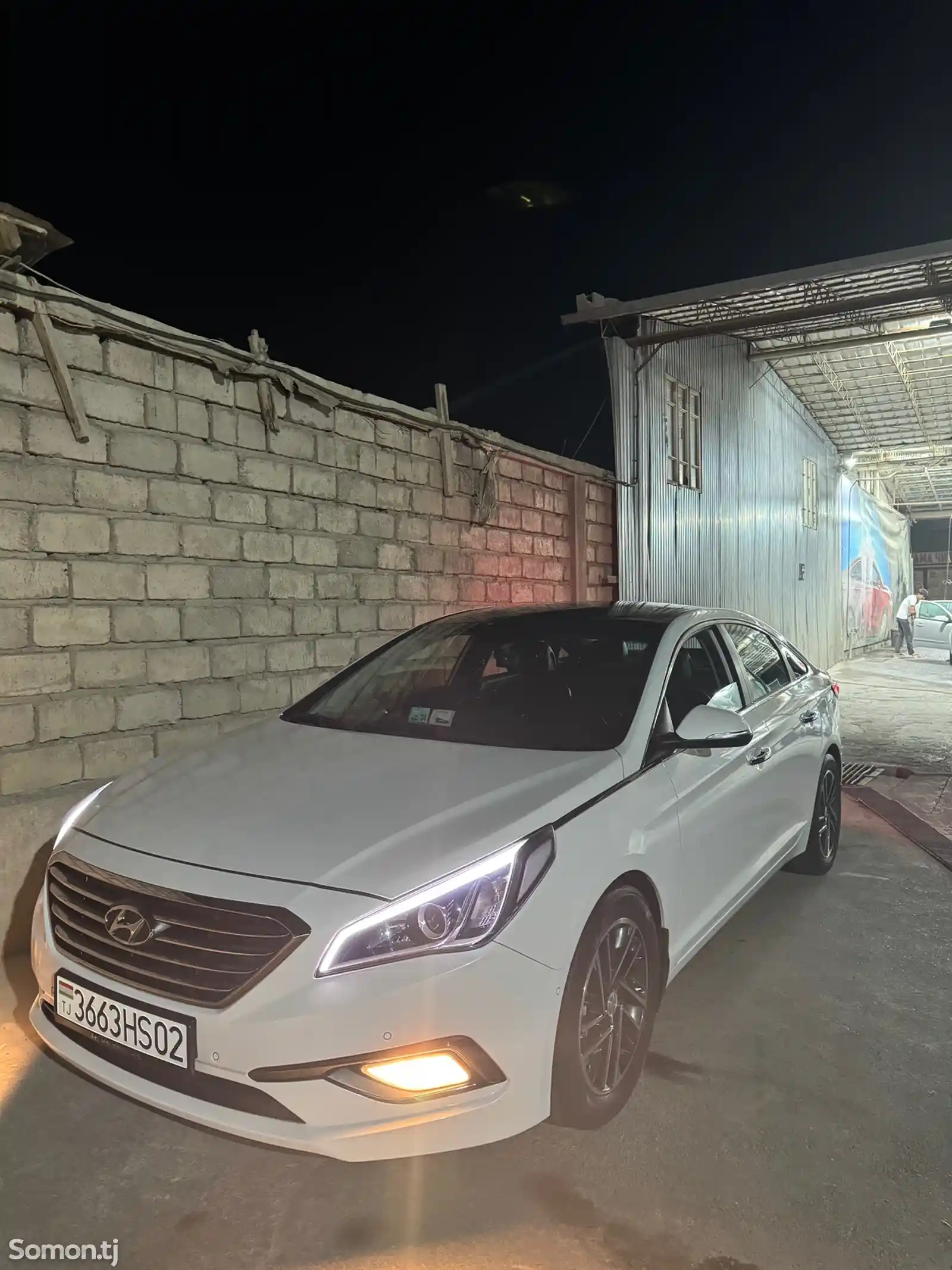 Hyundai Sonata, 2015-12