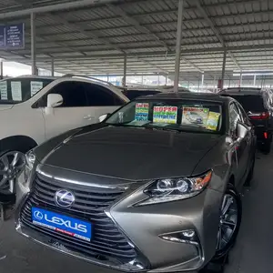 Lexus ES series, 2018