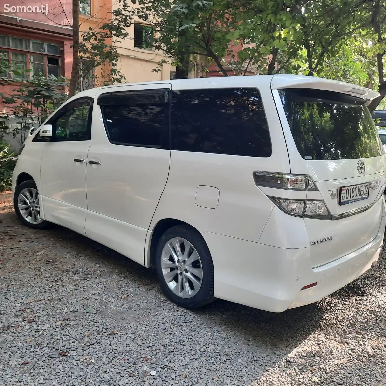 Toyota Vellfire, 2014-3