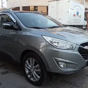 Hyundai Tucson, 2011