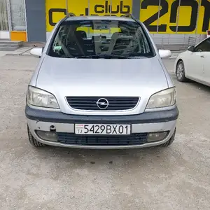 Opel Zafira, 2002