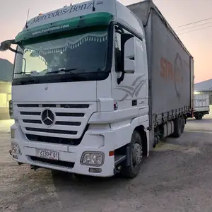 Бортовой грузовикMercedes-Benz Actros, 2008