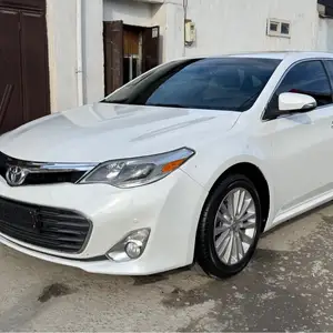 Toyota Avalon, 2013