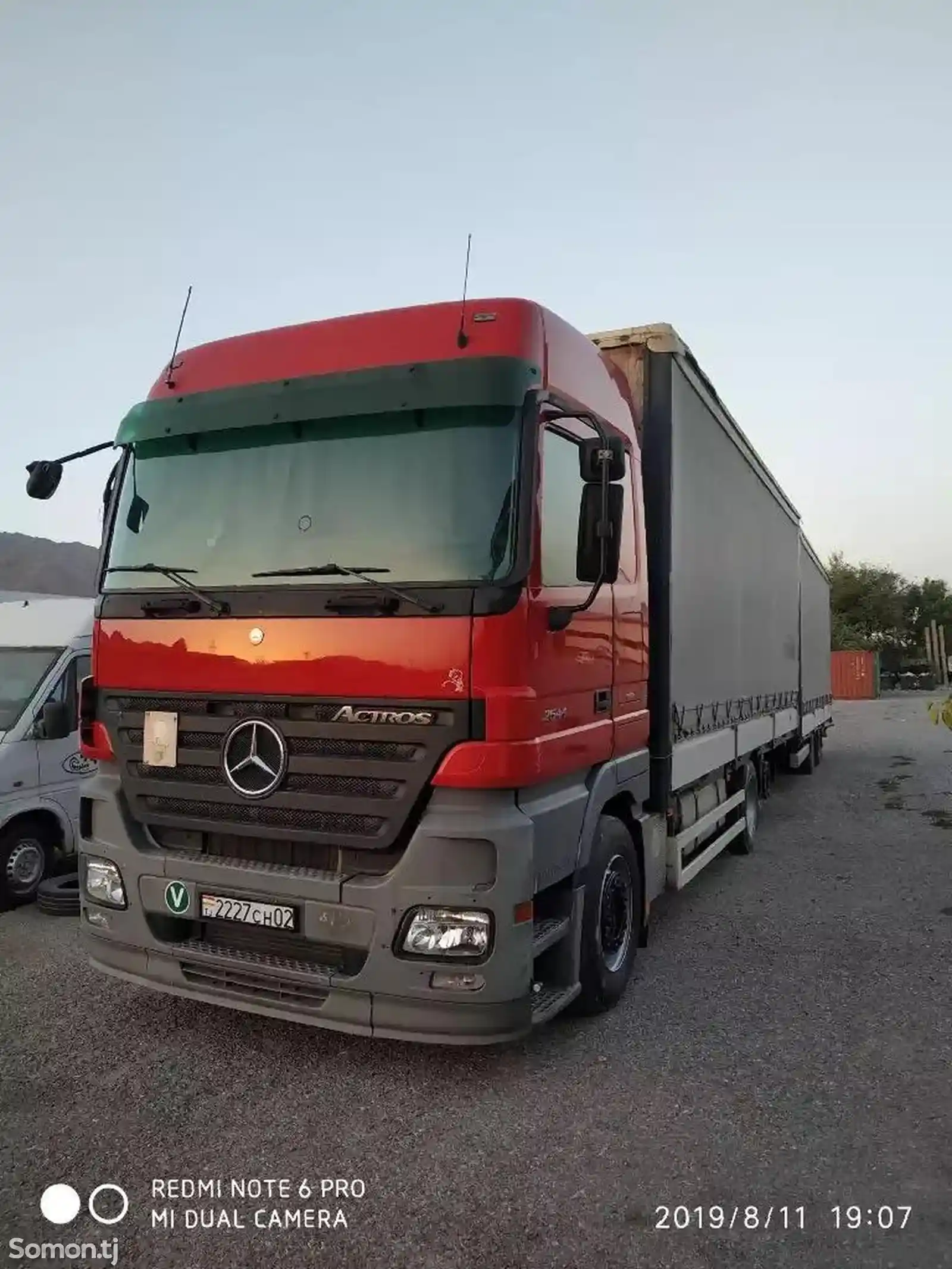 Седельный тягач Mercedes-Benz Actros,2008 шторка