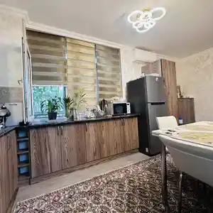 2-комн. квартира, 3 этаж, 64м², Аэропорт