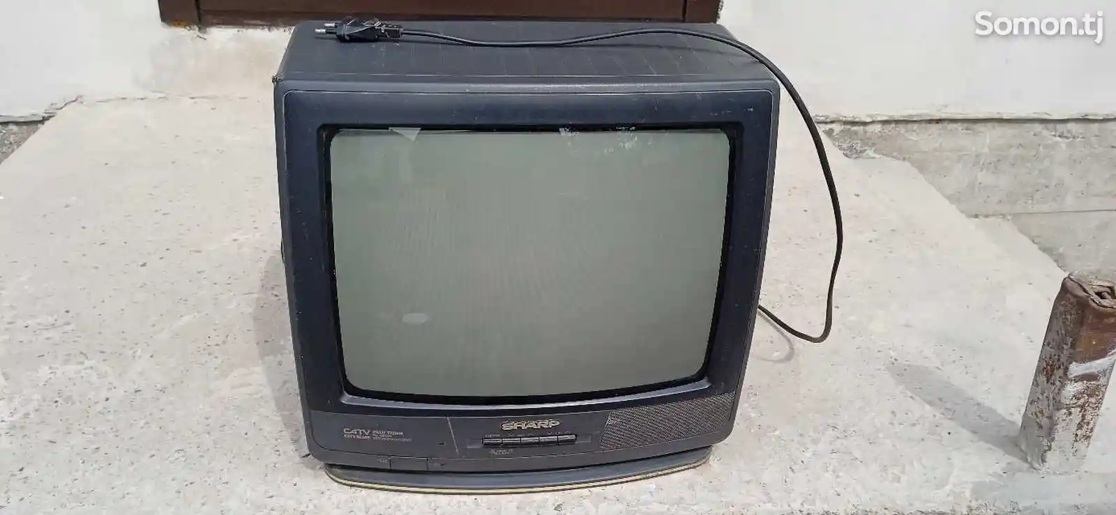 Телевизор Sharp-1