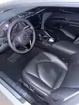 Toyota Camry, 2018-7