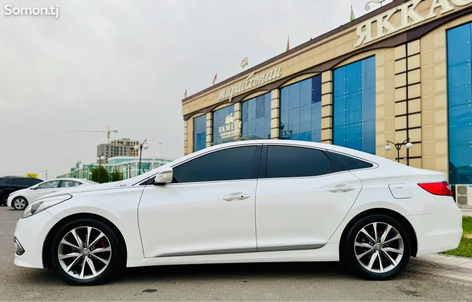 Hyundai Grandeur, 2014-3