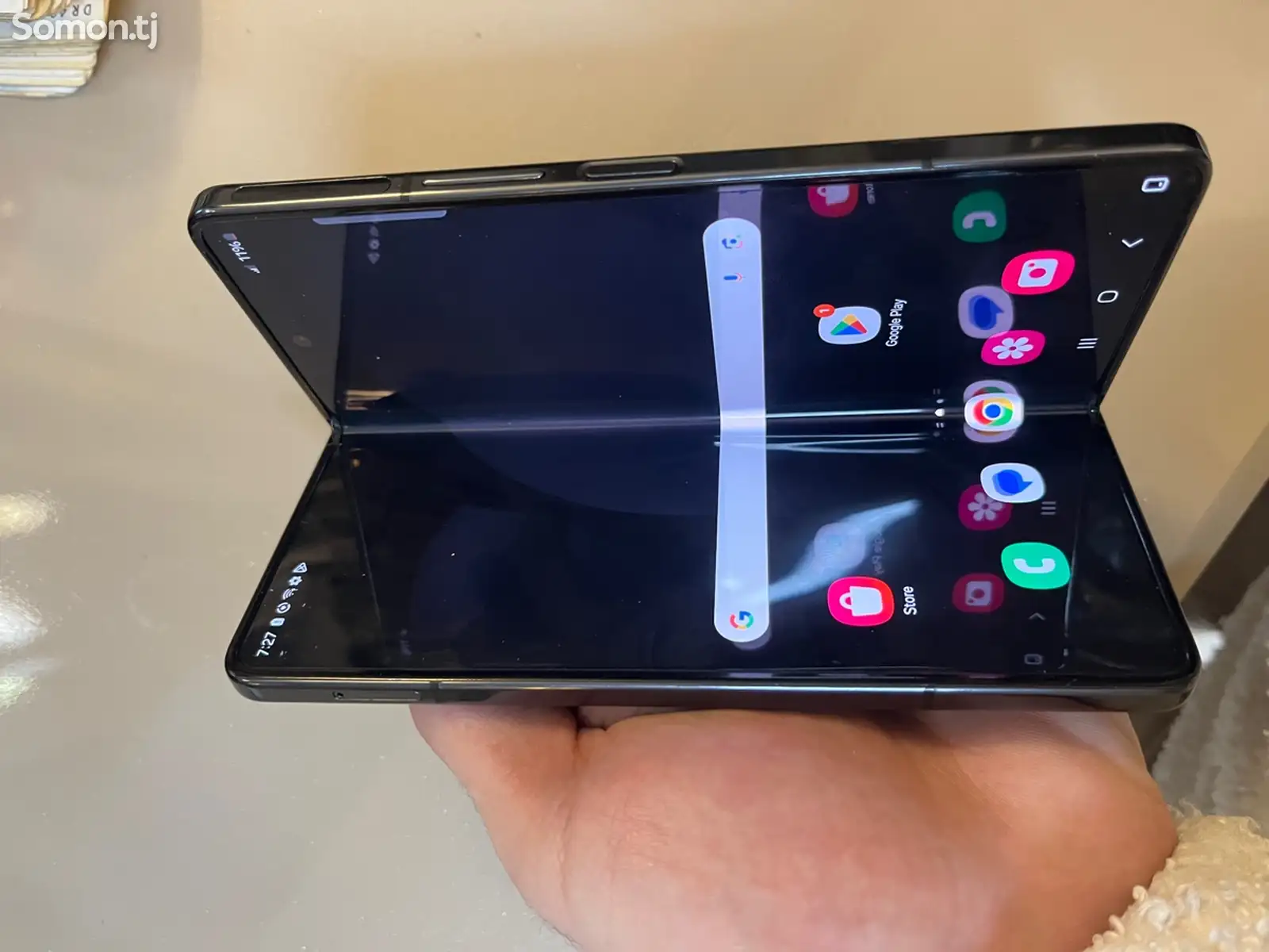 Samsung Galaxy Z Fold 5-1