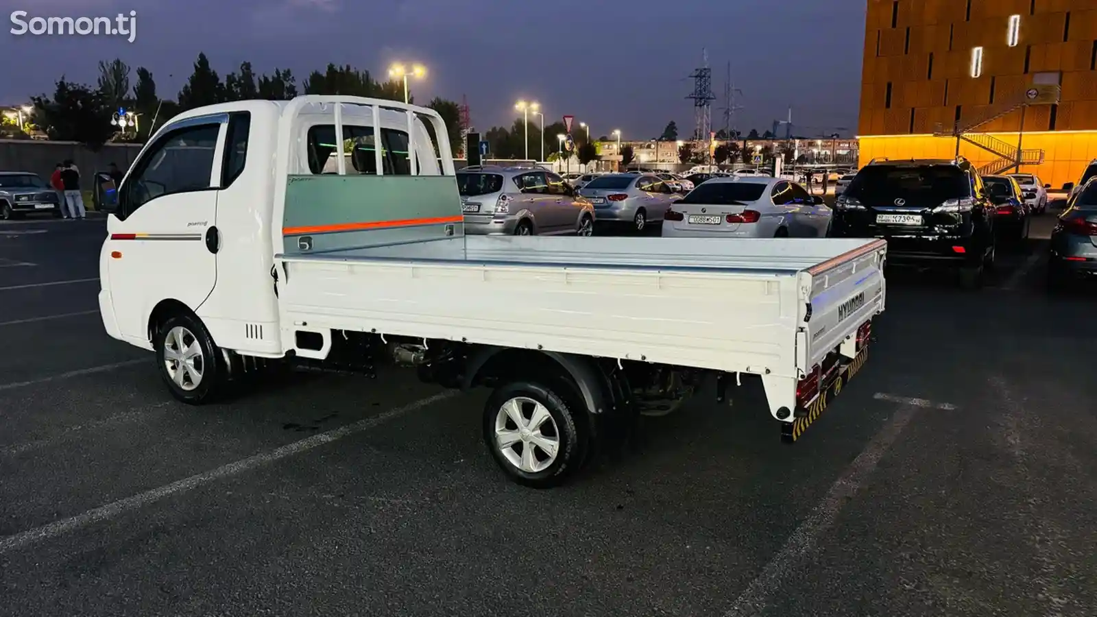 Бортовой автомобиль Hyundai Porter 2, 2015-6