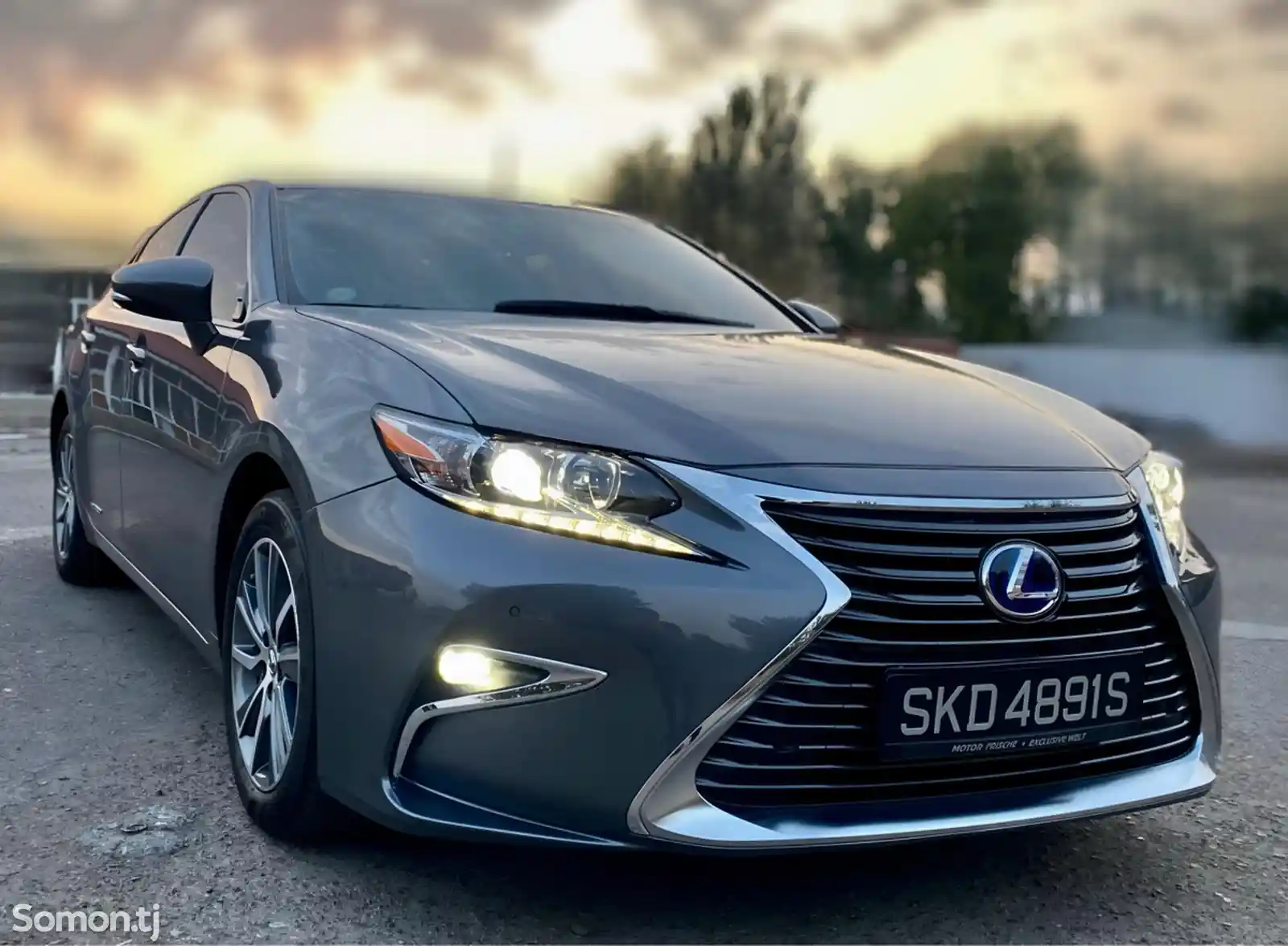 Lexus ES series, 2016-1