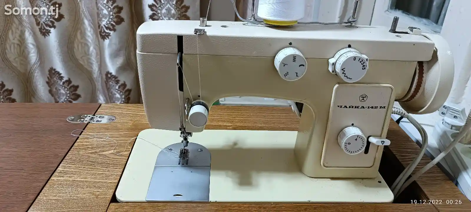 Швейная машинка Чайка 142 М-1