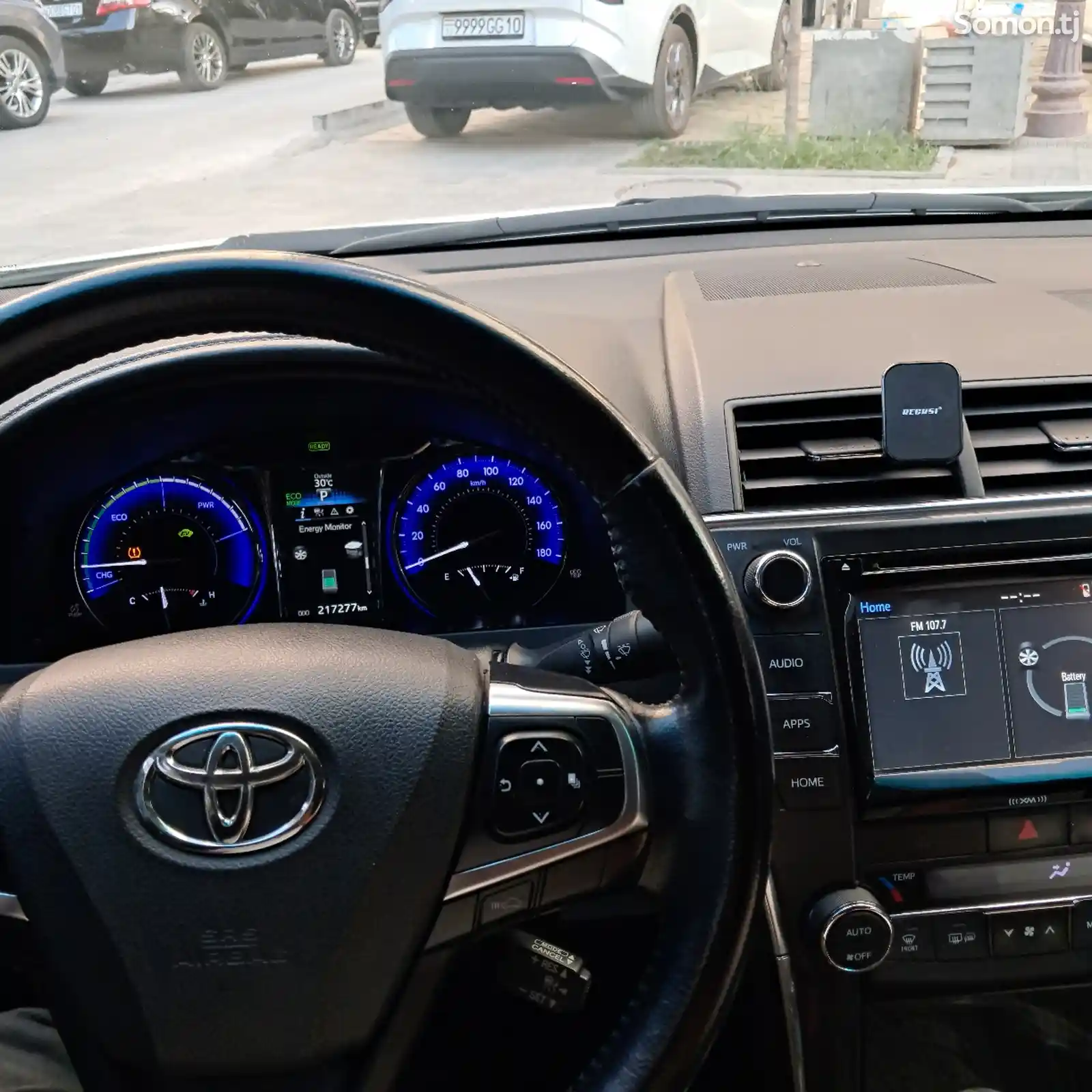 Toyota Camry, 2015-8