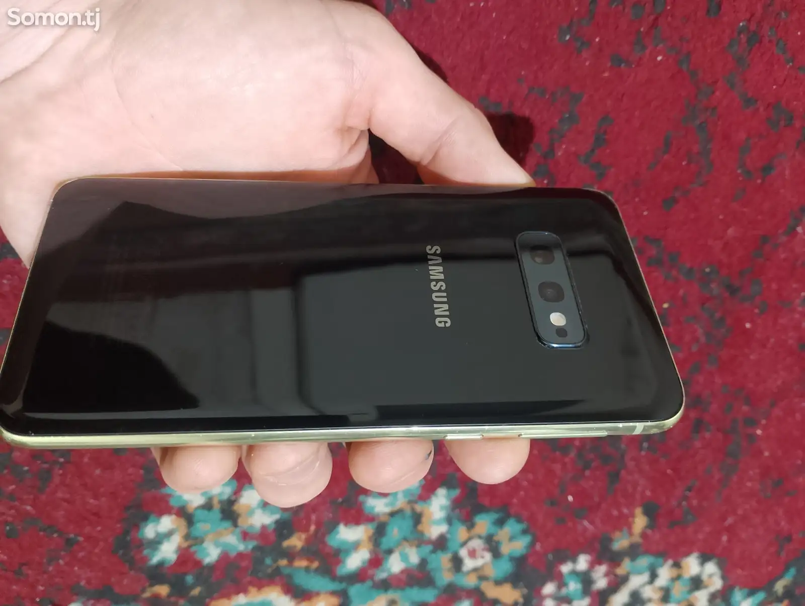 Samsung Galaxy S10e 128gb-1