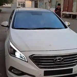 Лобовое стекло от Hyundai